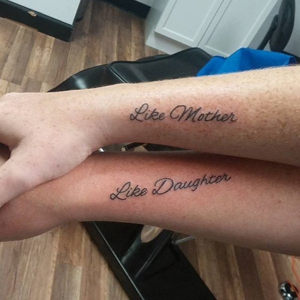 matching-mother-daughter-tattoos-that-will-make-you-want-to-get-inked-10