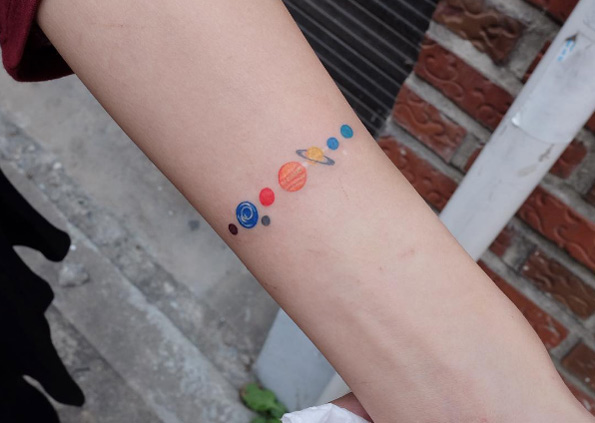planet-bracelet-tattoo