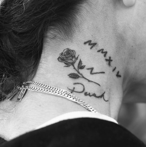 rose-neck-tattoo