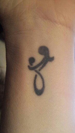 wrist-tattoos-11