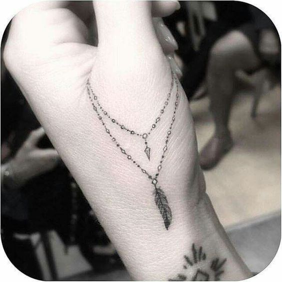 wrist-tattoos-25