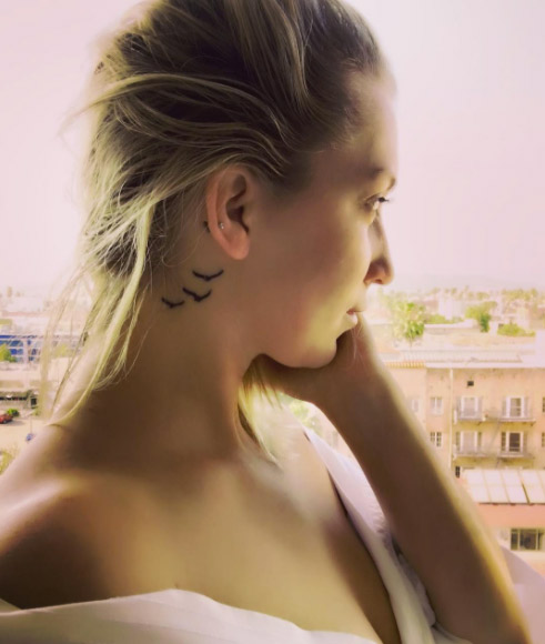 behind-ear-tattoo-10