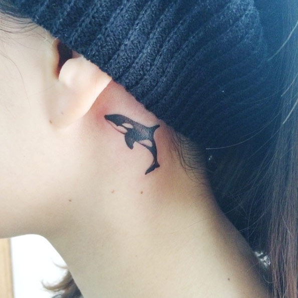 behind-the-ear-tattoo-design-1