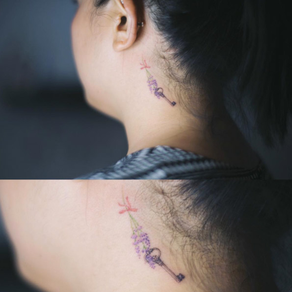 behind-the-ear-tattoo-design-332