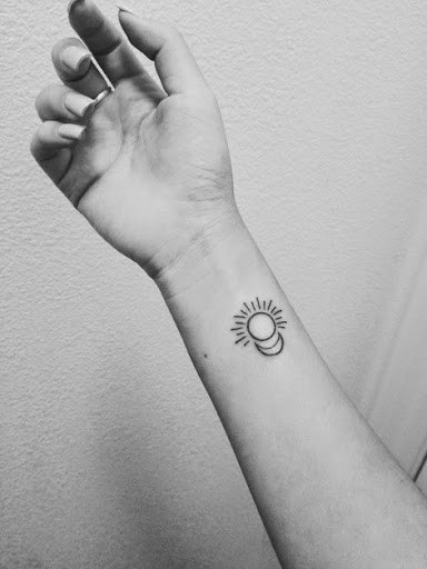 sun%20tattoos%20designs%20ideas%2011