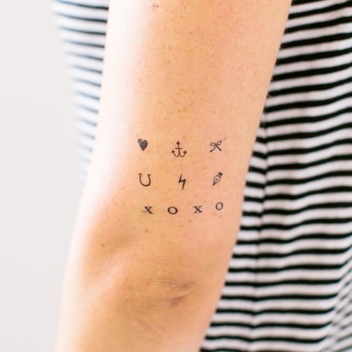 25-cute-minimalist-tattoos-for-girls-5