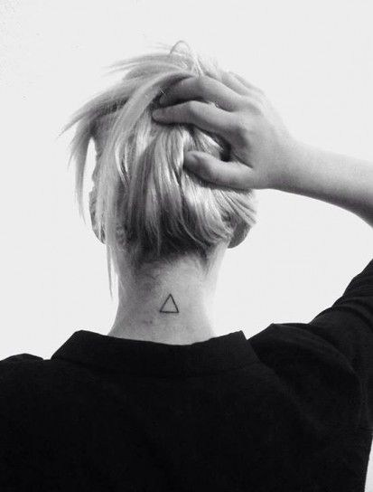 9528f5542bae7b7ba47adf888a5d6b5a--tattoo-triangle-triangles