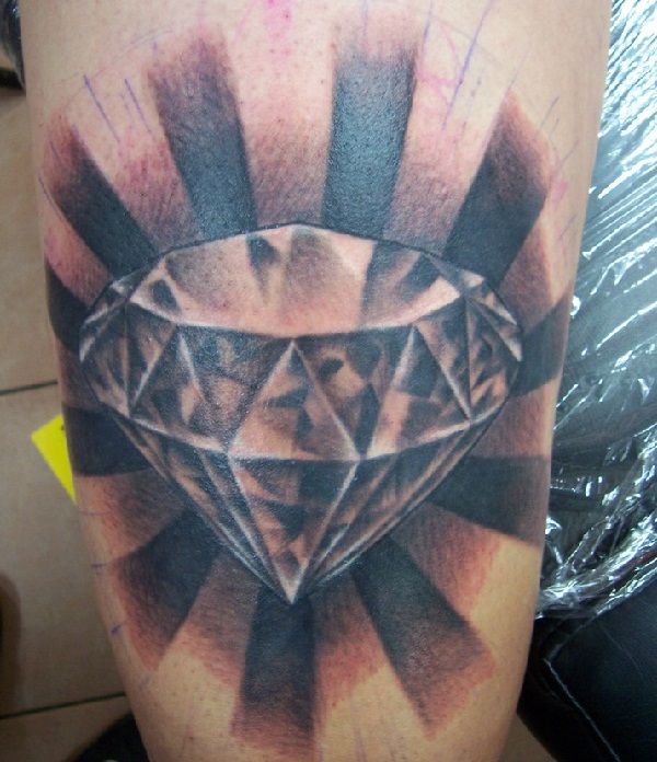Best-Diamond-Tattoo-Designs13