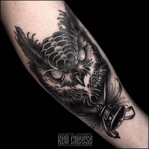 tattoo-arm-owl