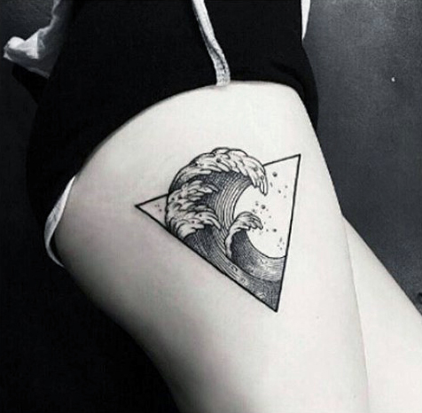 thigh-deadly-mens-waves-in-triangle-tattoo