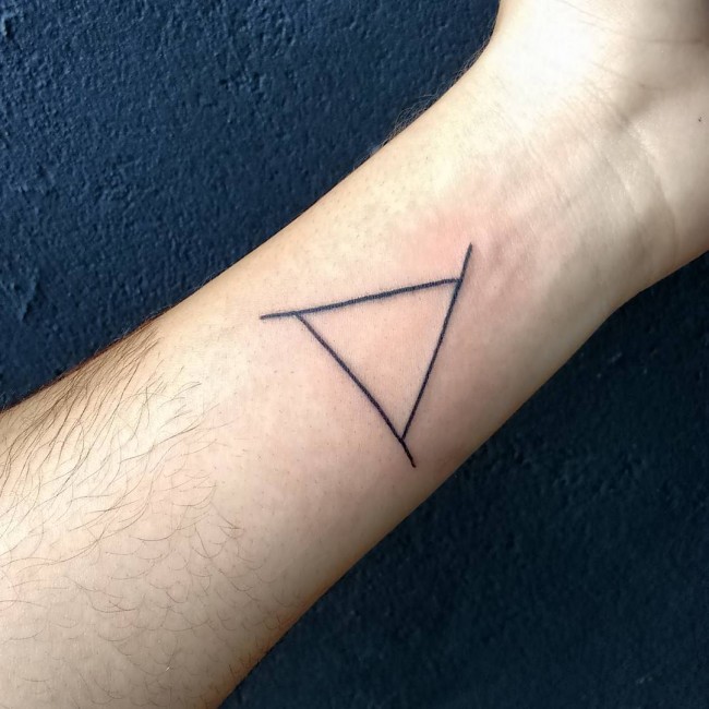 triangle-tattoo-17-650x650