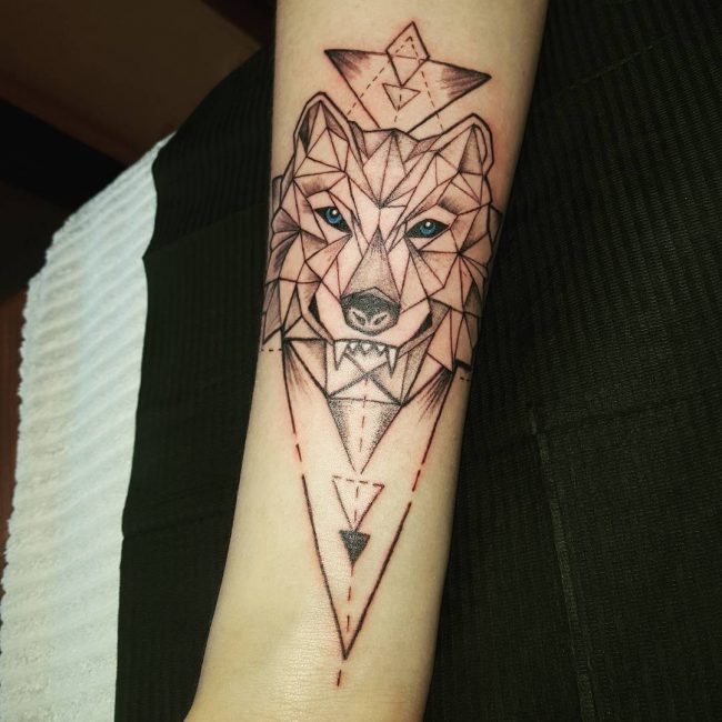 Wolf-Tattoo_-19-650x650