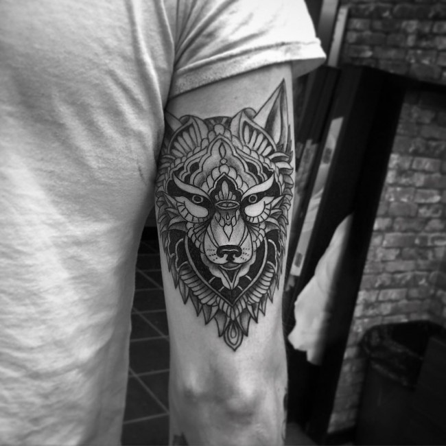 woolf-tattoo-16-650x650