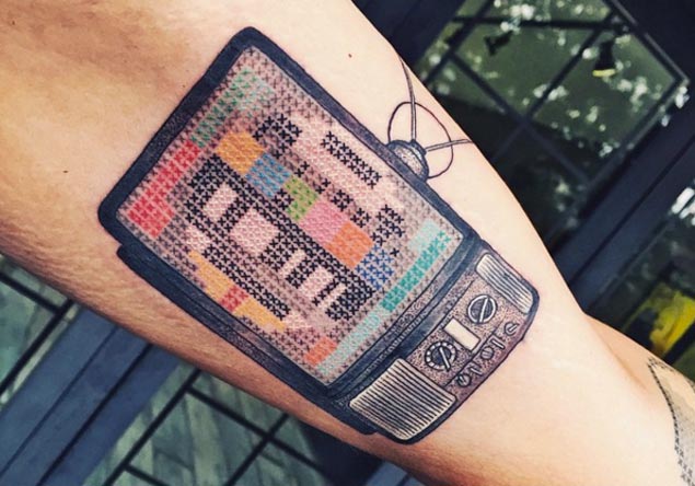 cross-stitch-tattoo-38ruowr