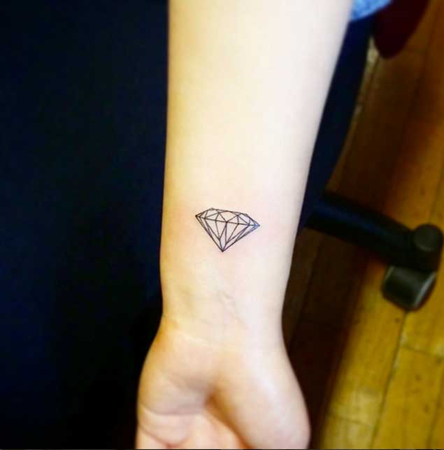simple-diamond-tattoo