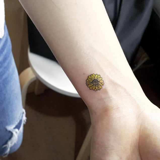 sunflower-tattoo-design-13
