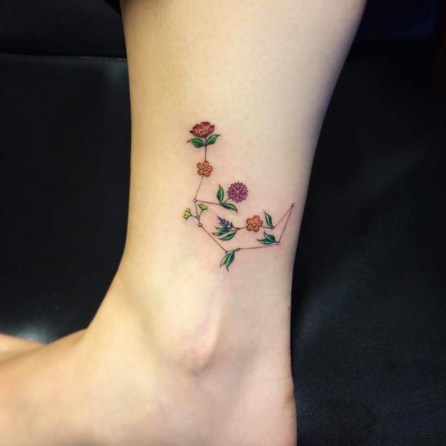 tiny-flower-tattoos