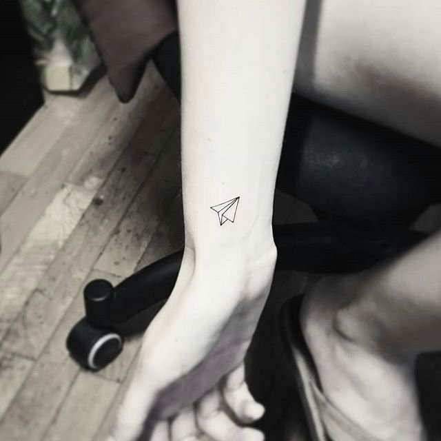 paper-airplane
