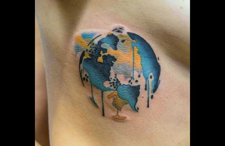 Tatuaggi mappamondo