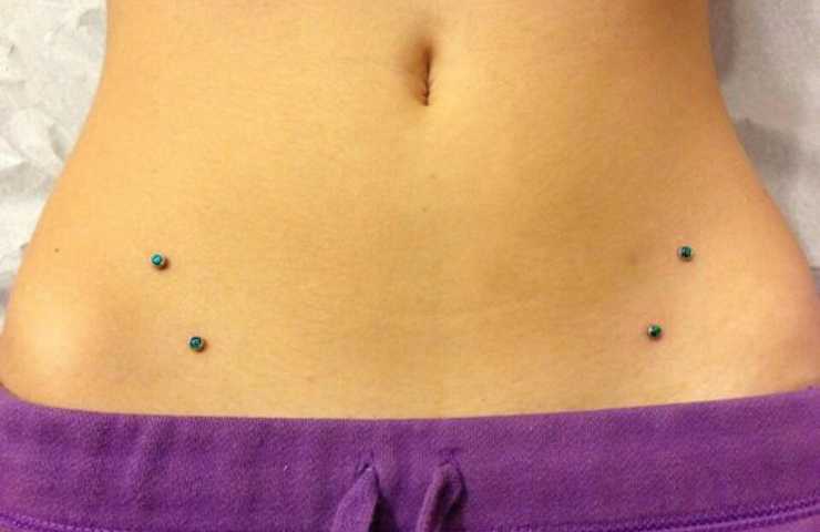 hip piercing