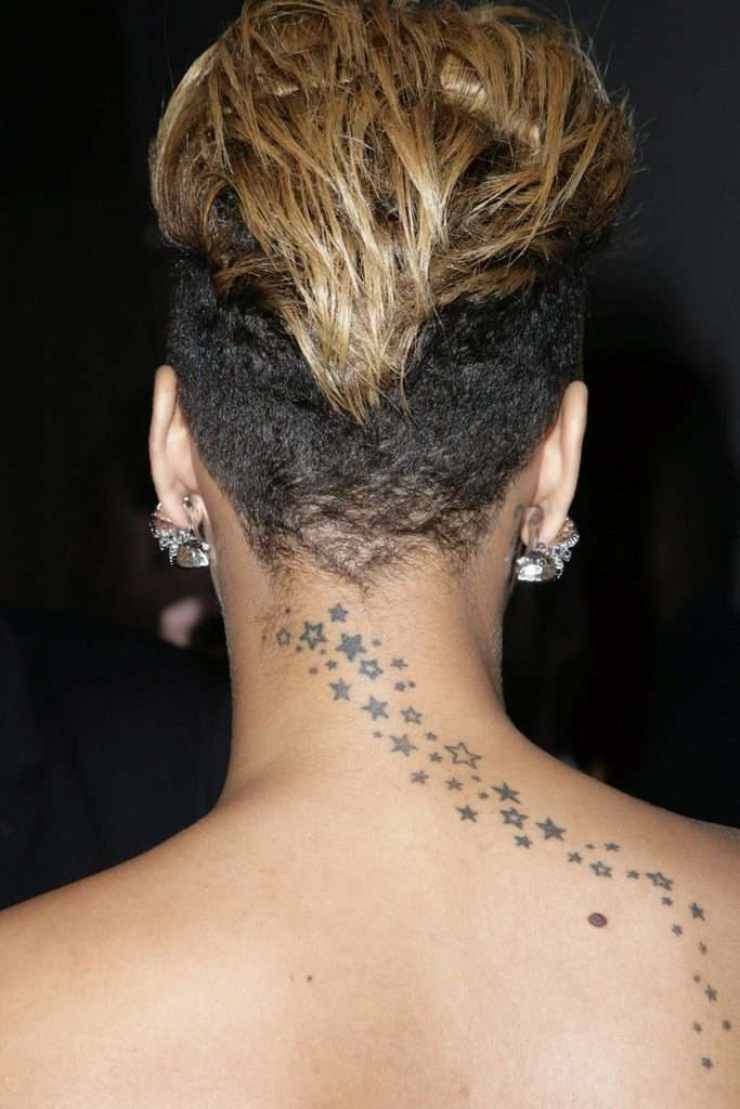 Rihanna tatuaggio